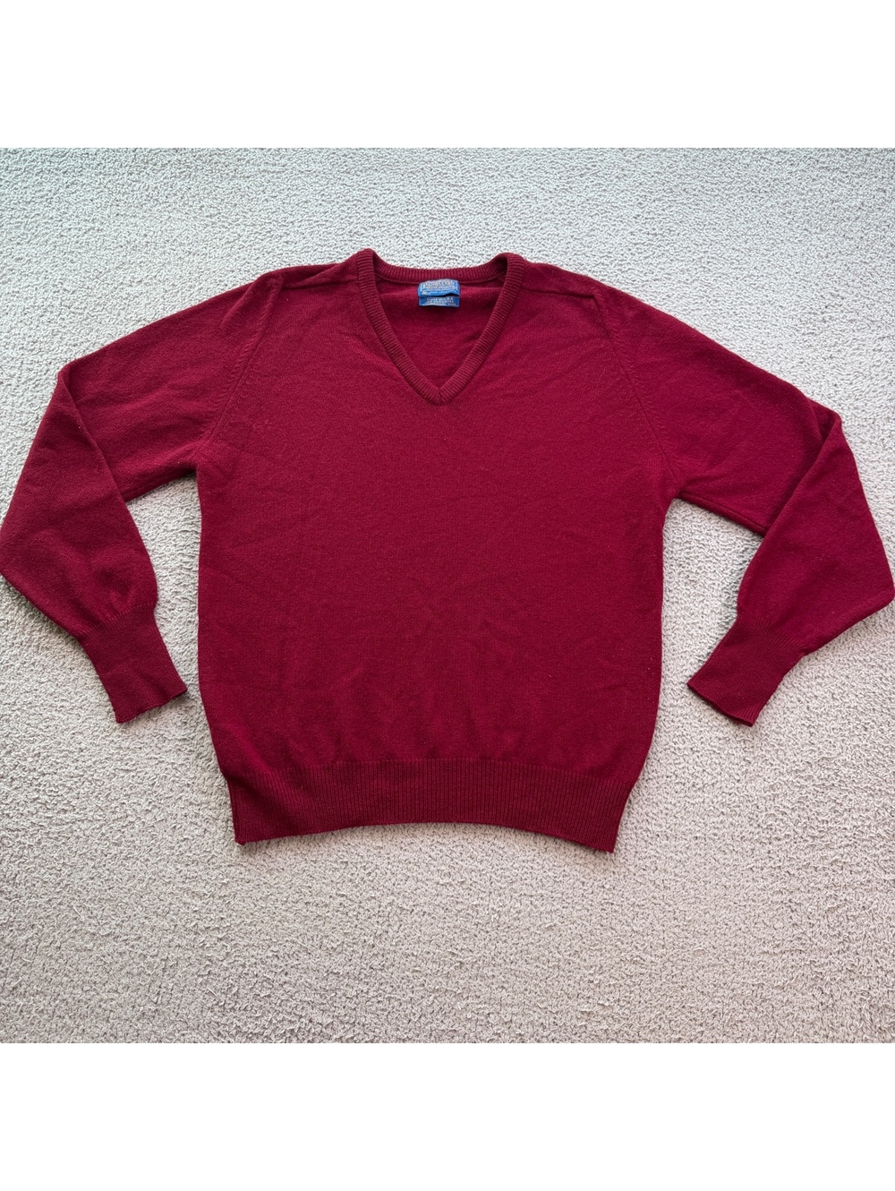 Vintage Pendleton Burgundy V-Neck Virgin Lambs Wool Sweater USA Made Men's Large